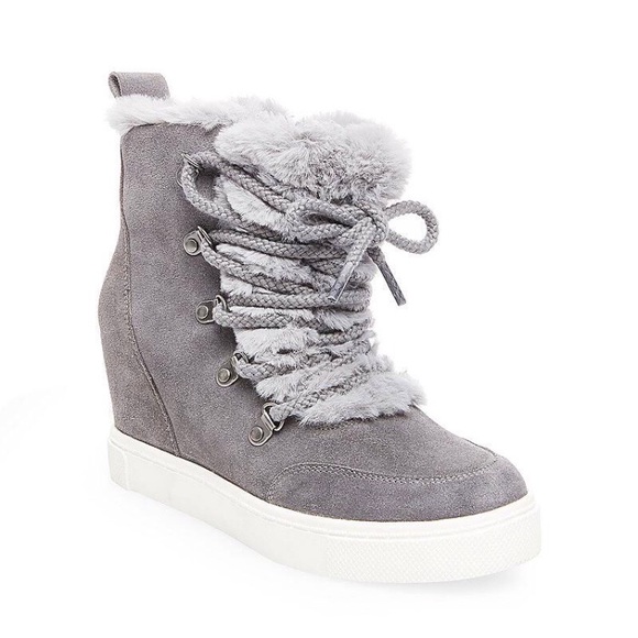 Steve Madden Lift Bootie - Picture 2 of 6